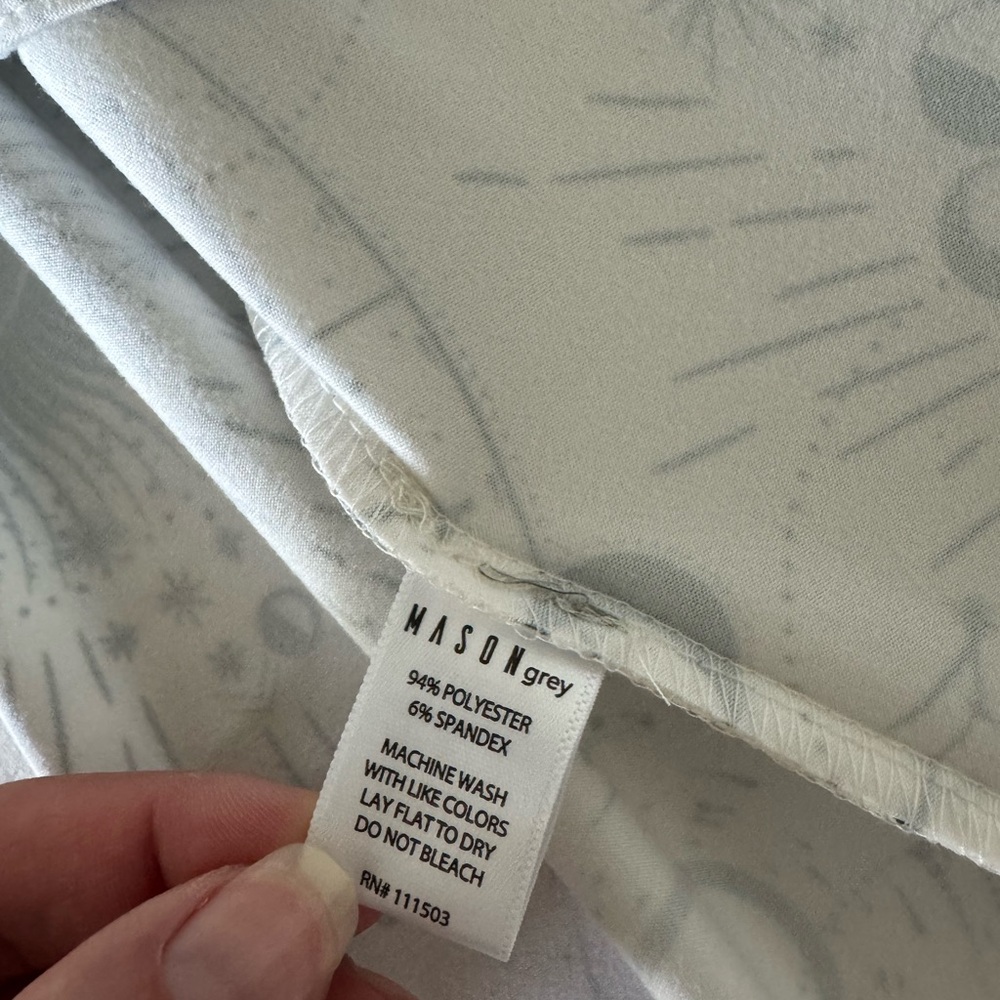 Mason Grey Robe - Picture 10 of 15
